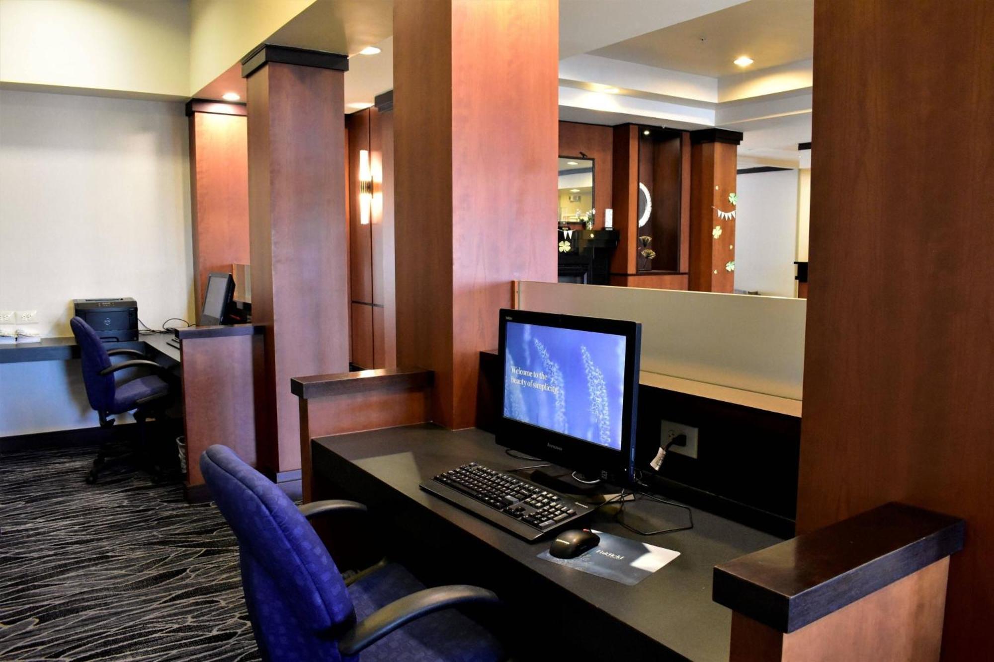 Fairfield Inn And Suites By Marriott Strasburg Shenandoah Valley Buitenkant foto