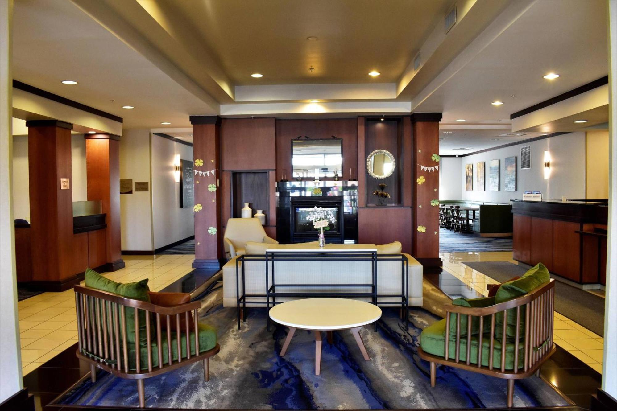 Fairfield Inn And Suites By Marriott Strasburg Shenandoah Valley Buitenkant foto